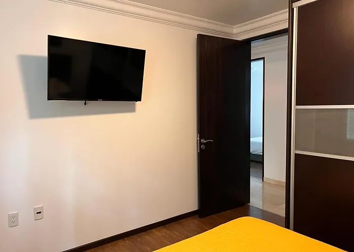 Condesa Campeche 6 2br, 1ba With Expansive Living Space Apartamento